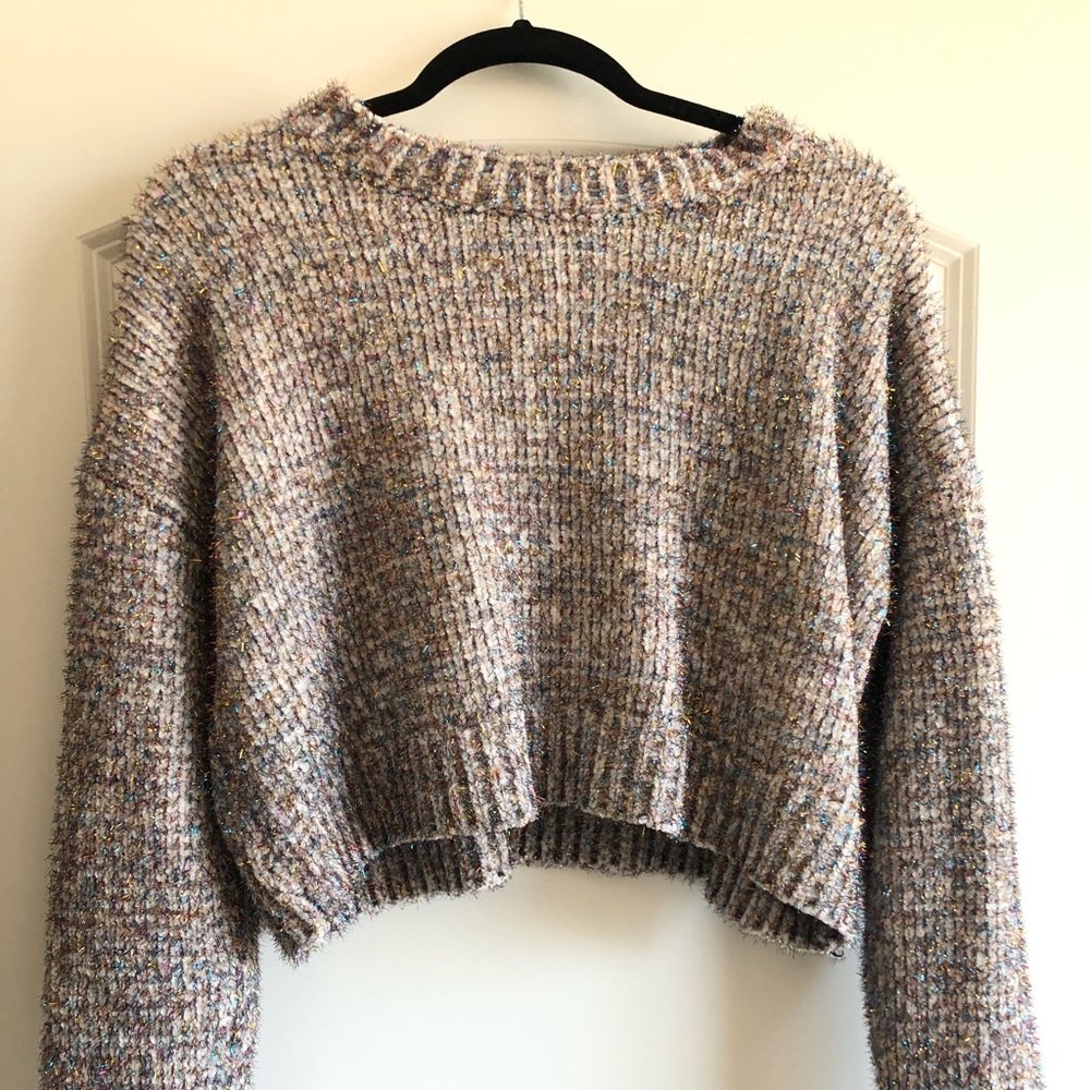 Cropped sweater